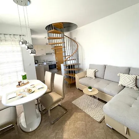 Tony Apartament *