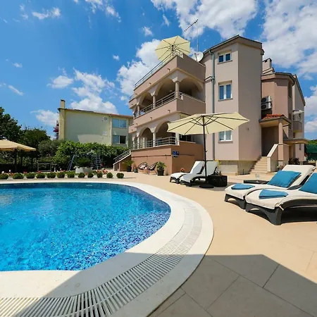Tony Apartament *