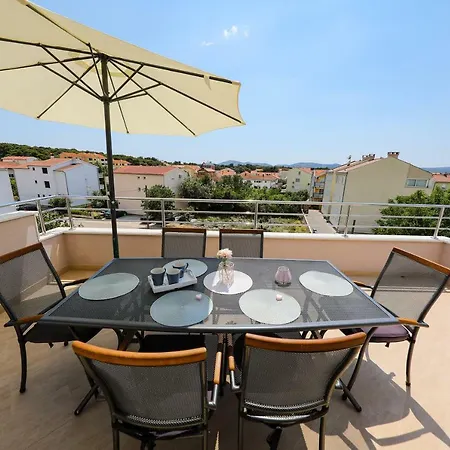 Apartament Tony