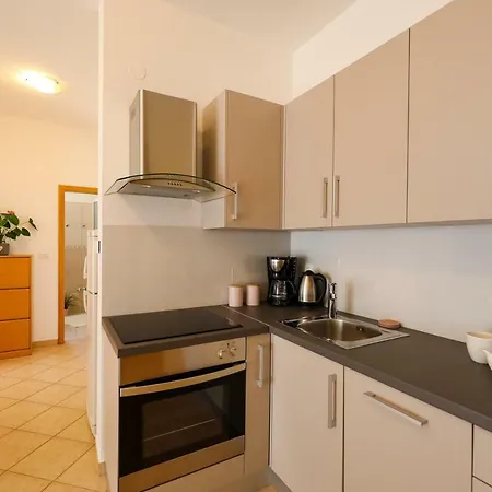 Apartament Tony Biograd Na Moru