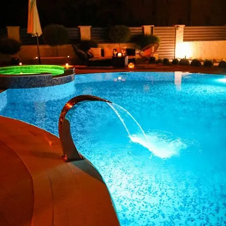 Tony Apartman Biograd na Moru