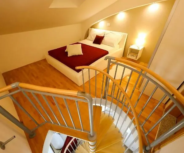 Tony * 비오그라드나모루