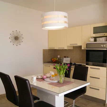 Apartament Tony *